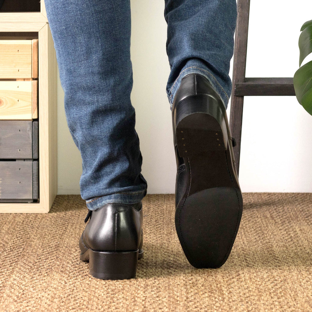 Anthony Michaels Black Single Monk